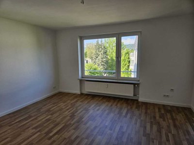 Ideal für Pendler: Helle 1,5-Zimmer-Wohnung in der Nähe des ICE-Bahnhofs