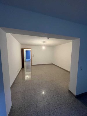 Geräumige 2 Zimmer Einliegerwohnung in Karlsdorf mit 55qm