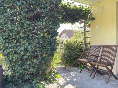 Charmantes Einfamilienhaus mit wunderschönem Garten