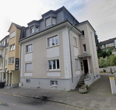 Erstbezug nach Sanierung: Helle 3-Zimmer-Wohnung (73 m²) direkt am Kurpark in Bad Neuenahr