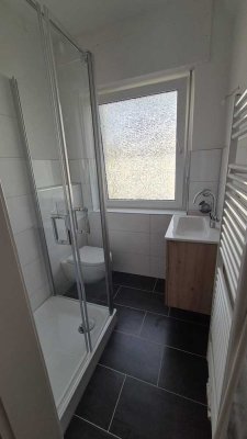 Kernsanierte 2-Zimmer-Wohnung mit Einbauküche in 53129, Bonn