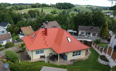 Geräumiges Einfamilienhaus mit attraktiven Mieteinnahmen – ideal für Familien oder Kapitalanleger