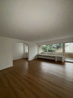 Frisch renovierte 3‑Zimmer‑Wohnung mit Balkon in ruhiger Lage – 75 m² in Düsseldorf