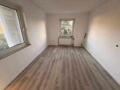 Frisch sanierte 4-Zimmer Wohnung mit Balkon in zentraler Lage von Herford