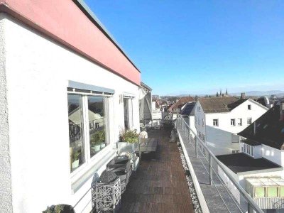 Verlieben Sich sich in dieses gehobene 4,5 Zimmer-Penthouse mit Dachterrasse!