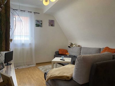 Kompakte und gemütliche 1,5 Zi-DG Wohnung mit Einbauküche in Grunbach
