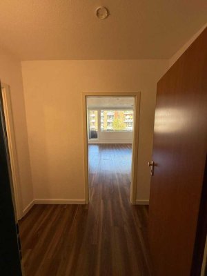 Helle, renovierte 2,5-Zimmer-Wohnung in Osnabrück-Wüste