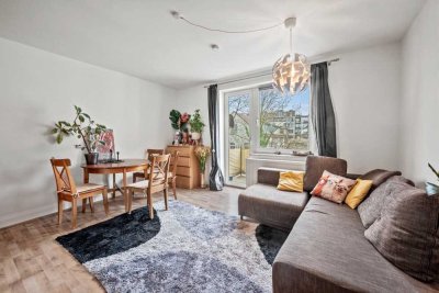 Renovierte 3-Zimmer-Wohnung mit Balkon am Petuelring / Milbertshofen