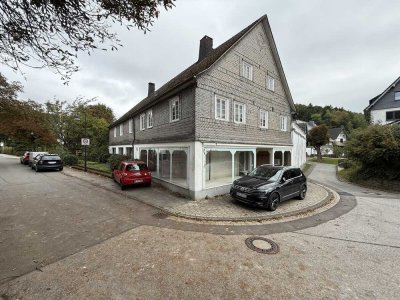 Historisches Wohn- & Geschäftshaus mit ca. 302qm Wohnfläche & ca. 150qm Gewerbefläche zu verkaufen!