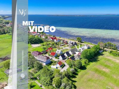 Bungalow nur wenige Schritte zum Wasser // Sauna & Kamin // 3 Zimmer // Garten // Kite-& Surfspot