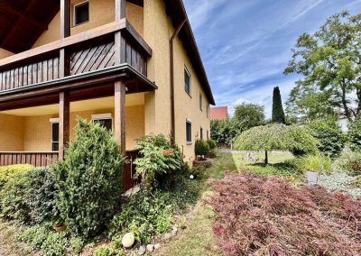 EFH oder Zweifamilienhaus auf großen Grundstück in Kaufering