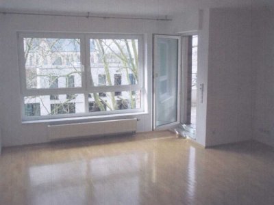 Helle 2,5-Zimmer Dachgeschosswohnung mit Balkon in Gelsenkirchen-Buer