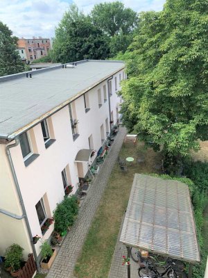 Renovierte, zentrumsnahe 1-Zimmer-Wohnung im Hinterhof zu vermieten!