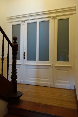DA-Johannesviertel: 4-Zimmer-Altbau-Wohnung
