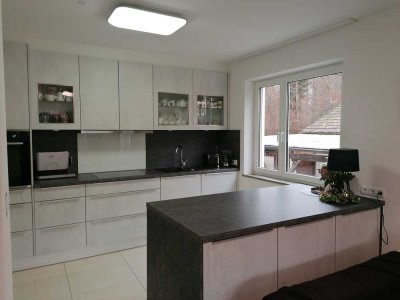 Freistehendes MFH, Ferienhaus Wald Sonnenterasse, sehr ruhige Lage, 15Min z.See, Provisionsfrei