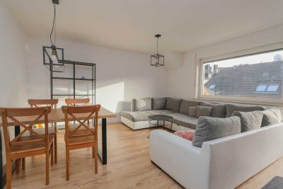 Geräumige 4-Zimmer Dachgeschosswohnung mit Balkon
in zentraler Lage von Mönchengladbach