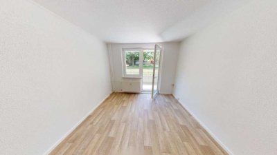 Geräumige Erdgeschosswohnung mit Balkon