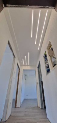 Luxioröse Dachgeschosswohnung mit Klimaanlage in jedem Raum 
53m² -1000€
- Erstbezug nach Sanierung