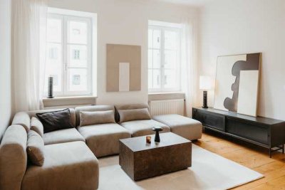 Urban. Bezugsfrei. WG-geeignet. TOP-Sanierte Altbauwohnung in AAA-Lage