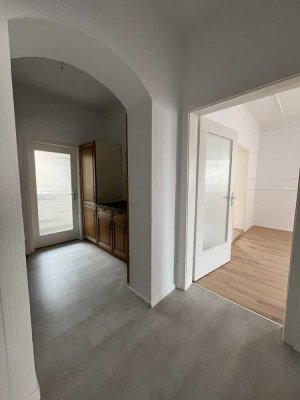 Sanierte, helle 3 Zimmer Erdgeschoss - Wohnung im Herzen Oberhausens