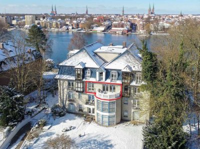 Eigentumswohnung in bester Lage Lübecks – Wohnen an der Wakenitz