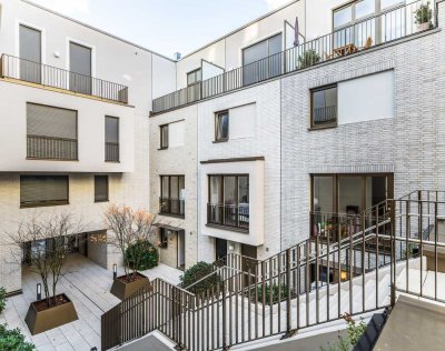 NEU *Paul & Partner* URBANER LUXUS: STADTHAUS IN PREMIUM-LAGE!