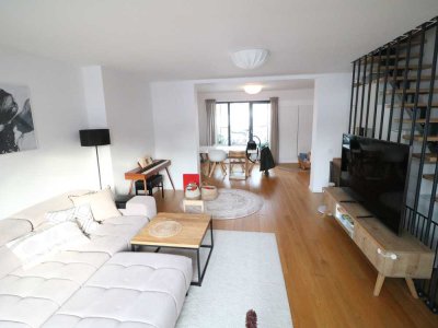 SCHÖNE MODERNE WOHNUNG IM SÜDVIERTEL ÜBER 2 ETAGEN!