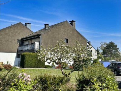 Charmantes 1-2 Familienhaus in ruhiger Lage mit großartigem Garten, Hilden