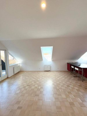 4-Zimmer-Wohnung mit Terrasse - Provisionsfrei!