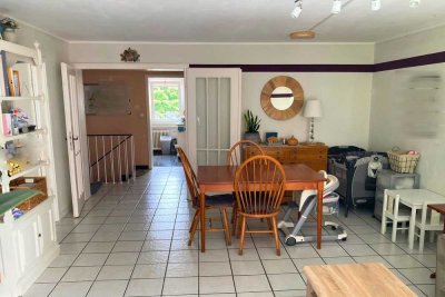 Freundliche 5-Zimmer-Wohnung mit gehobener Innenausstattung mit EBK in Frankenthal (Pfalz)