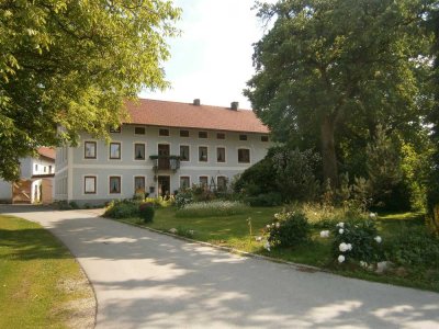 Wohnen in herrlicher Idylle auf dem Bauernhof / 4 Zimmer / 150 m2