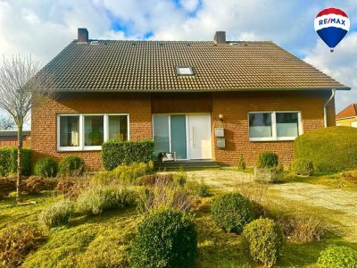 Charmantes Zweifamilienhaus in Sassenberg, Großzügige Wohnfläche, idyllisches Grundstück