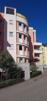 Attraktive, Top renovierte 3-Zimmer Wohnung in guter Wohnlage