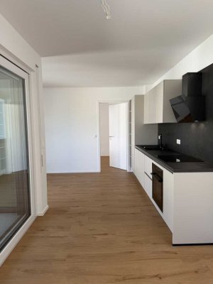 Altersgerechte 2-ZKB Einbauküche mit  gehobener Ausstattung in Mainz-Gonsenheim