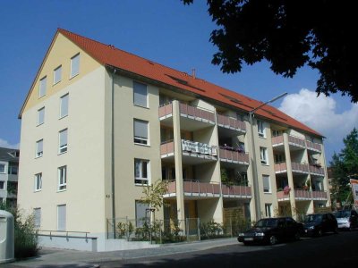 Geräumige Dachgeschosswohnung in Nürnberger Nordstadt!