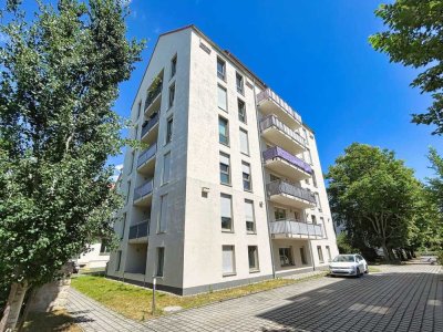 +++ Neubau-Juwel! 3-Zimmer-Wohnung inkl. Stellplatz und Süd/West-Balkon in Friedrichstadt +++