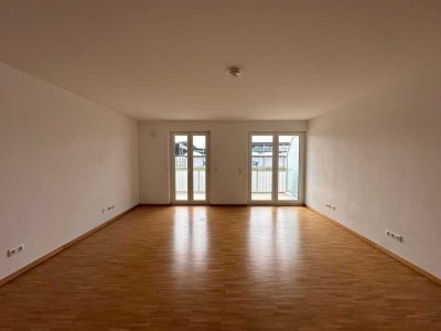 Helle 2-Zimmer-Wohnung mit Balkon in Fürth Ronhof