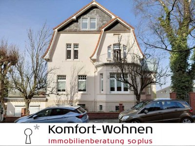 Traumvilla mit Aussicht! Großzügige EG-Wohnung mit Terrasse und Stellplatz
