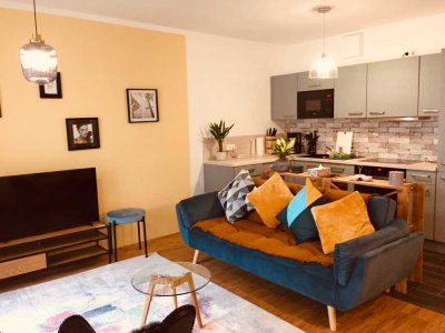 Zentrale 3-Zimmer-Hochparterre-Wohnung mit gehobener Ausstattung in der Leipziger Innenstadt