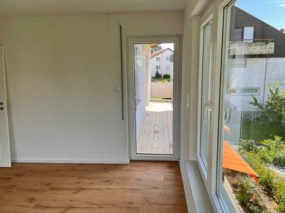 Freundliche und helle 4-Zimmer Wohnung mit Balkon in Ostelsheim