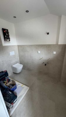 *Möbliert* Exklusive 2-Raum-Wohnung mit gehobener Innenausstattung in Hürth
