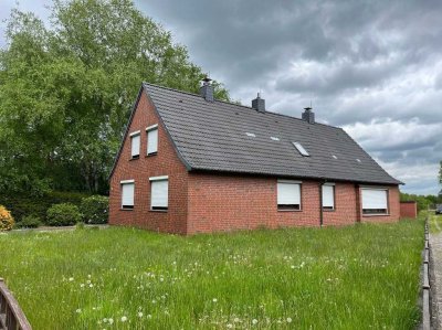 Einfamilienhaus mit großem Garten in Osternburg zur Miete !