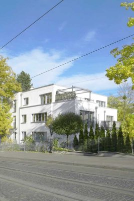 Kassel - Bad Wilhelmshöhe / Höhenlage… Großzügige Maisonettewohnung mit Balkon und Dachterrasse
