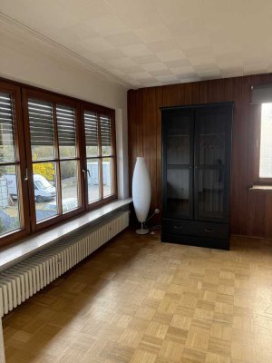 Mitbewohner  4 er WG gesucht.