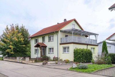 *Reserviert* Mehrfamilienhaus in Klettgau-Erzingen – mit Garten