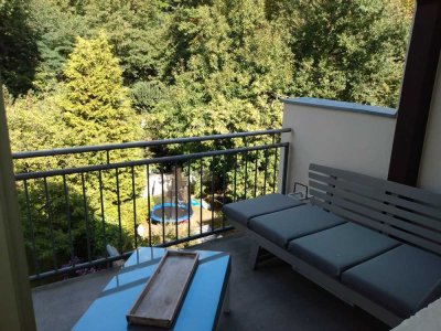 Elegante 3-Zimmer Wohnung mit 2 Balkonen und Waldblick im 2. OG in Düsseldorf-Ludenberg