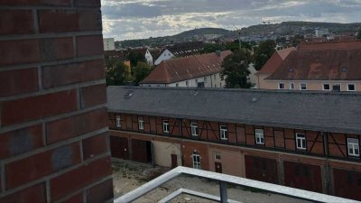 NEUBAU! | Schön geschnittene helle 3-Zimmer-Wohnung mit schönem Ausblick und Einbauküche
