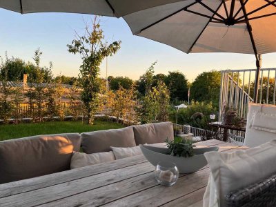 Exklusive, geräumige und neuwertige 3-Zimmer-Wohnung mit Garten und EBK in ruhiger Lage
