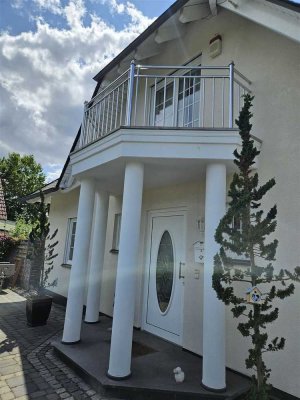 Freistehendes Einfamilienhaus - sehen - kaufen - einziehen