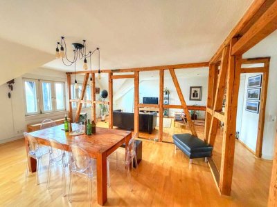 Großzügige Dachgeschosswohnung in ausgezeichneter Lage